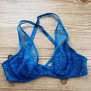 Victoria’s Secret Teal Lace Bra NWT